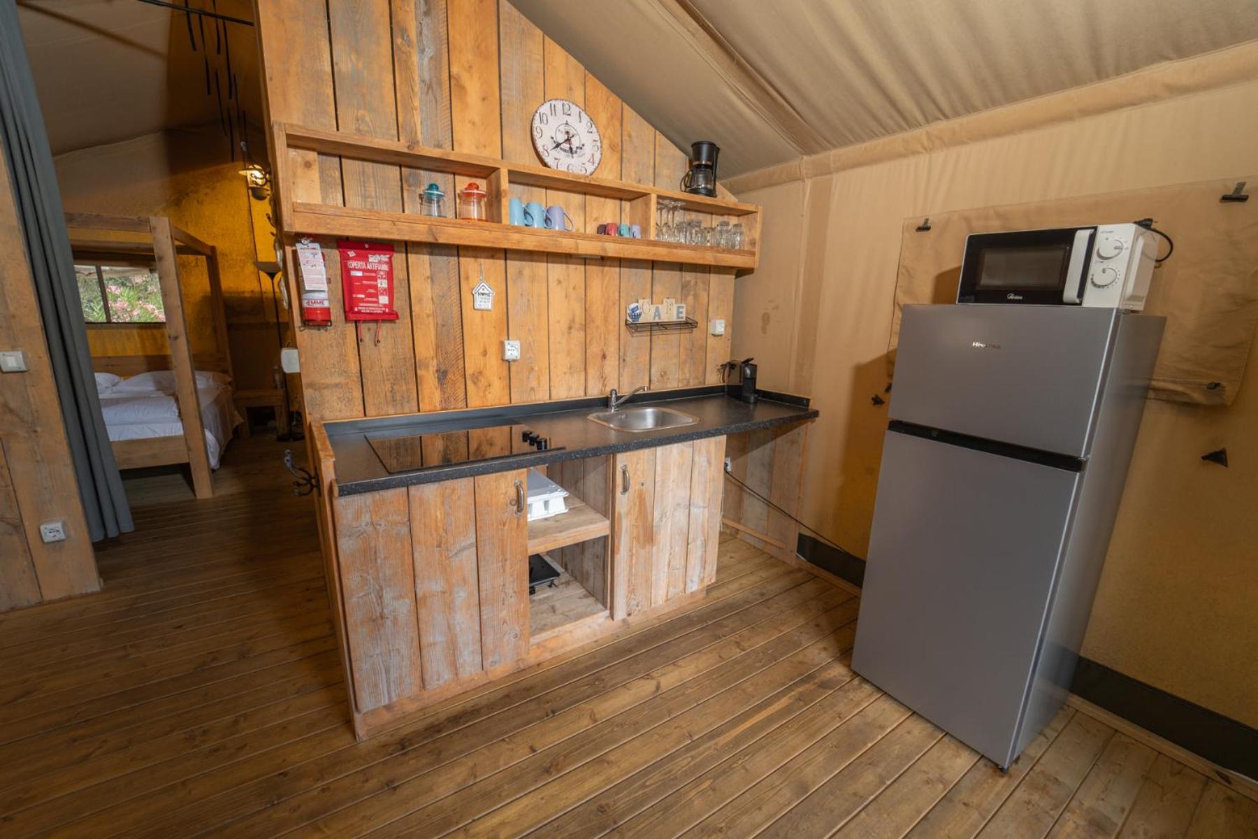 Vallicella Glamping Resort Скарлино Номер фото