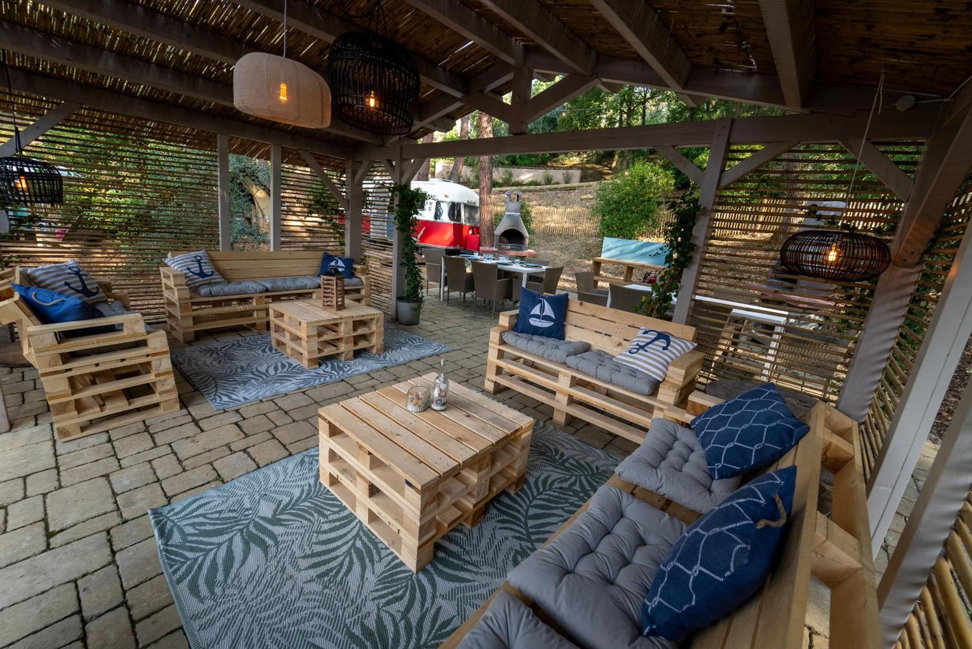 Vallicella Glamping Resort Скарлино Номер фото